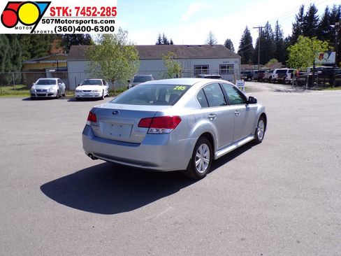 Used 2012 Subaru Legacy 2.5i Premium AWD/4WD image 4