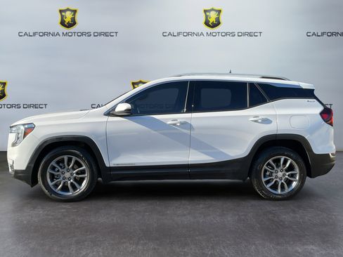 Used 2022 GMC Terrain SLT image 8
