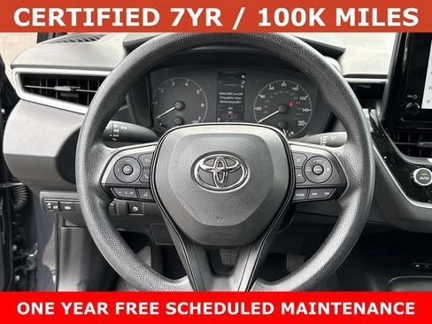 Used 2025 Toyota Corolla LE w/ LE Premium Package FWD image 18