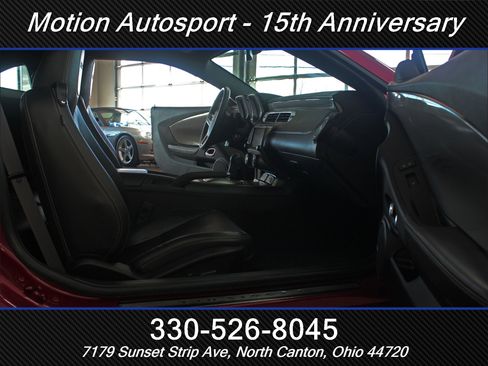 Used 2014 Chevrolet Camaro SS w/ RS Package image 33