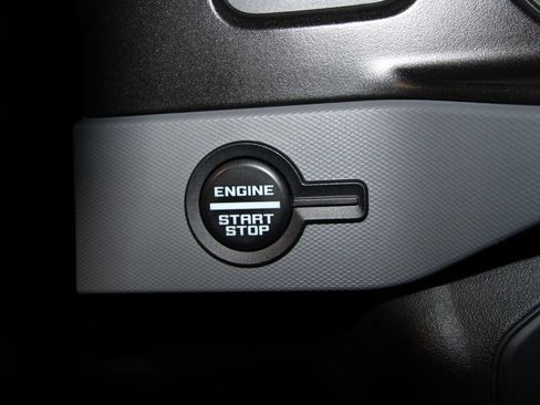 Used 2021 Ford Bronco Black Diamond AWD/4WD image 12