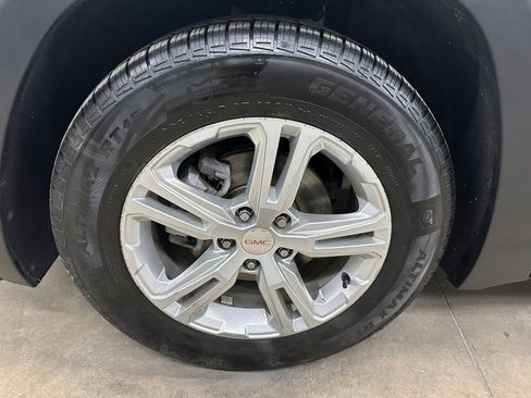 Used 2019 GMC Terrain SLE w/ Driver Convenience Package image 33