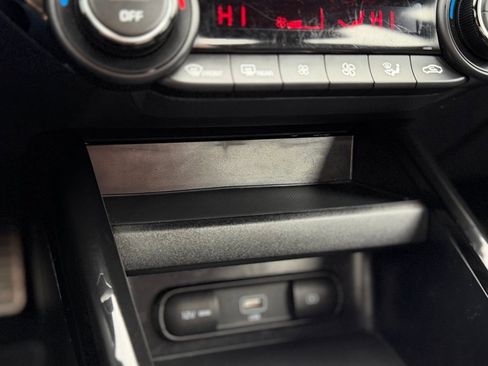 Used 2023 Kia Forte GT-Line image 15