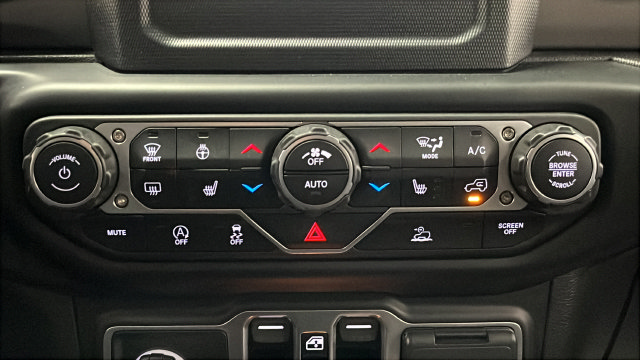Used 2023 Jeep Gladiator Sport AWD/4WD image 18
