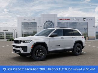 New 2026 Jeep Grand Cherokee Altitude video 2