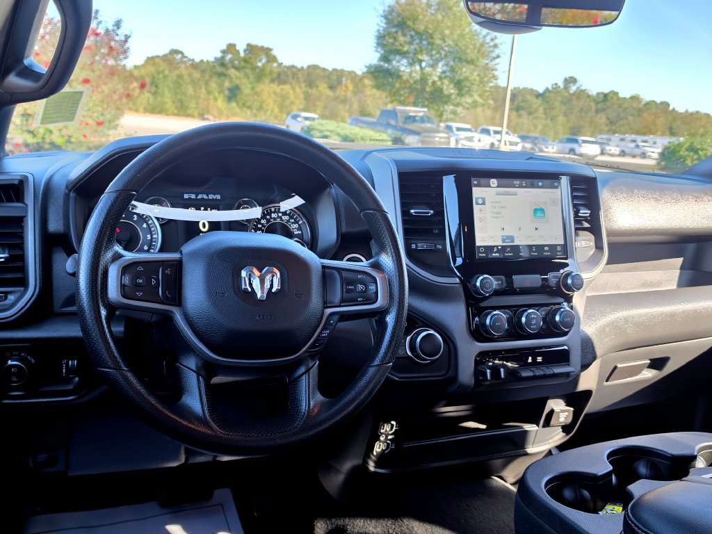 Used 2024 RAM 2500 Tradesman w/ Chrome Appearance Group AWD/4WD image 35