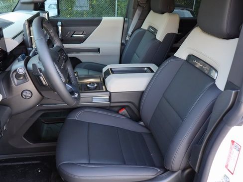 New 2026 GMC Hummer EV SUV AWD/4WD image 14