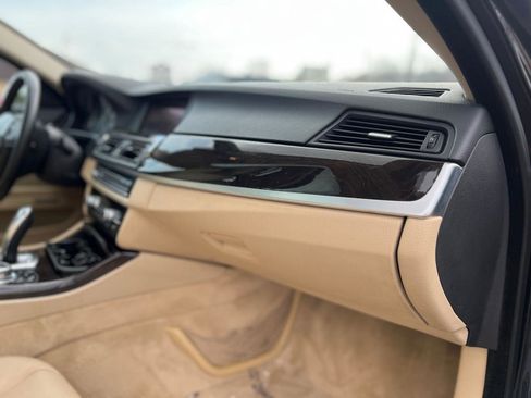 Used 2011 BMW 535i xDrive Sedan image 41