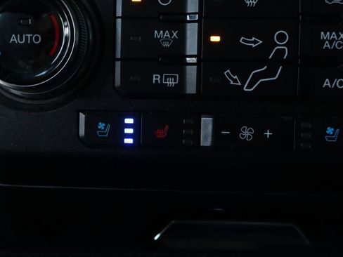 Used 2021 Ford F250 Platinum w/ FX4 Off-Road Package AWD/4WD image 48