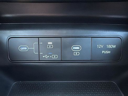 Used 2025 Hyundai Santa Cruz SEL FWD image 25