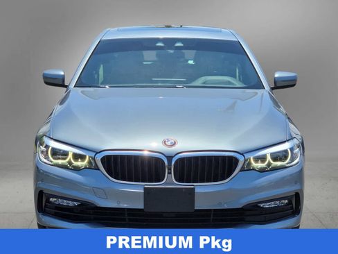 Used 2017 BMW 530i RWD image 3