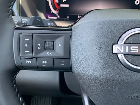 New 2026 Nissan Pathfinder SL w/ SL Premium Package FWD image 10