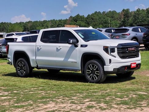 New 2026 GMC Sierra 1500 AT4 w/ AT4 Premium Package AWD/4WD image 2