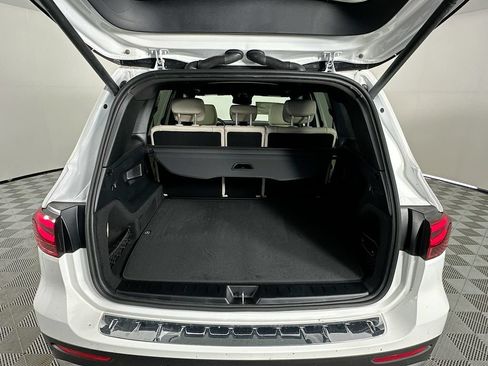 Used 2026 Mercedes-Benz GLB 250 4MATIC image 25
