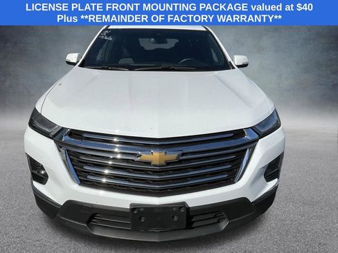Used 2023 Chevrolet Traverse LT AWD/4WD image 3