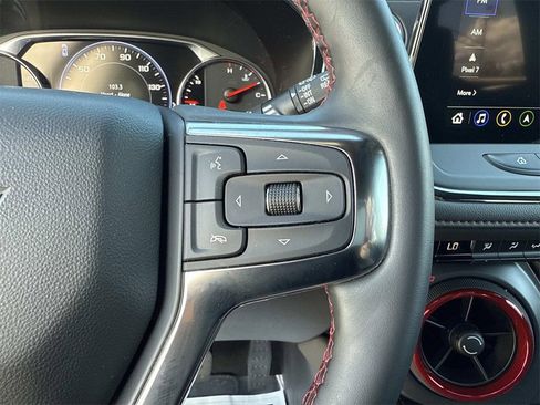 Used 2025 Chevrolet Blazer RS image 17