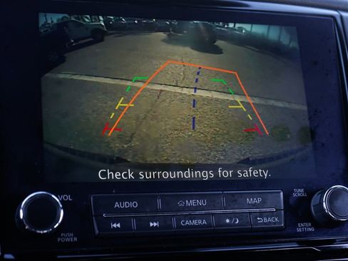 Used 2021 Nissan Titan PRO-4X w/ Pro-4x Utility Package image 30