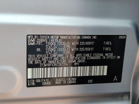 Used 2024 Toyota RAV4 XLE FWD image 29