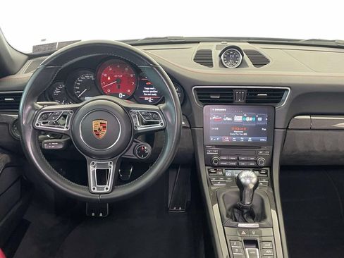 Certified 2019 Porsche 911 Targa 4 GTS AWD/4WD image 23