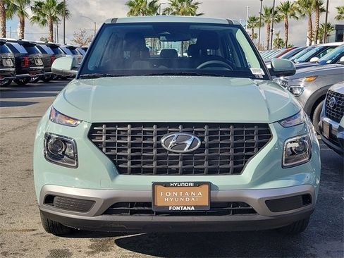 New 2026 Hyundai Venue SE image 24