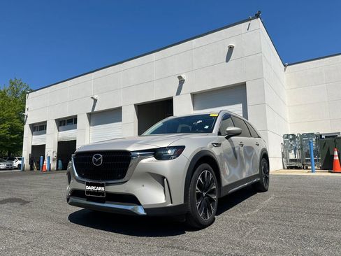 Used 2024 MAZDA CX-90 Plug-In Hybrid w/ Premium Pkg AWD/4WD image 32