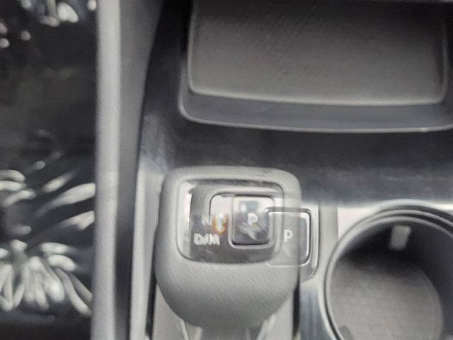 Certified 2023 Nissan Rogue SV w/ SV Premium B Package AWD/4WD image 24