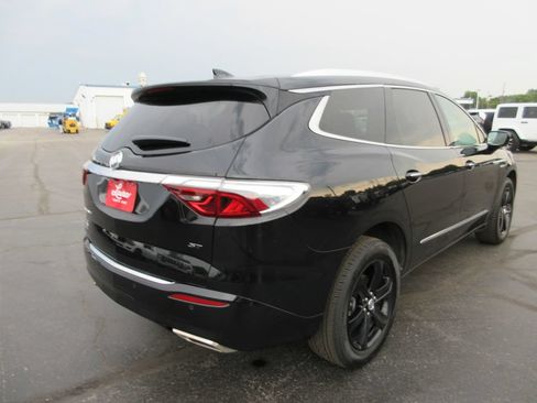 Certified 2023 Buick Enclave Essence w/ Experience Buick Package FWD image 6