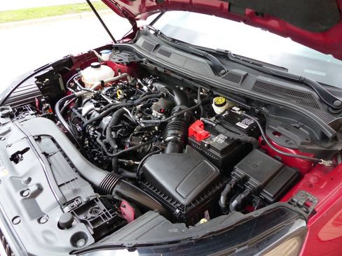 Used 2021 Lincoln Corsair AWD w/ Sport Package image 18