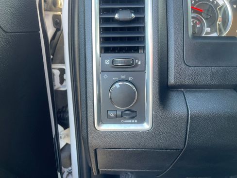 Used 2022 RAM 1500 Classic SLT w/ Electronics Convenience Group image 29