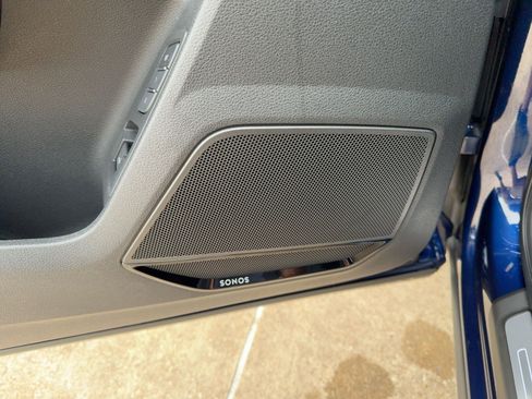 New 2025 Audi Q3 2.0T Premium image 21