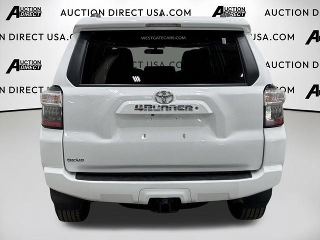 Used 2019 Toyota 4Runner SR5 AWD/4WD image 6