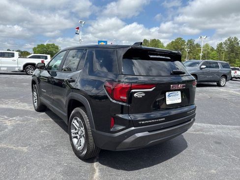 New 2025 GMC Terrain Elevation image 5