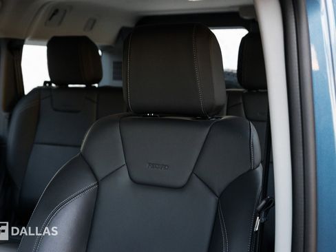 Used 2024 INEOS Grenadier Fieldmaster Edition image 20