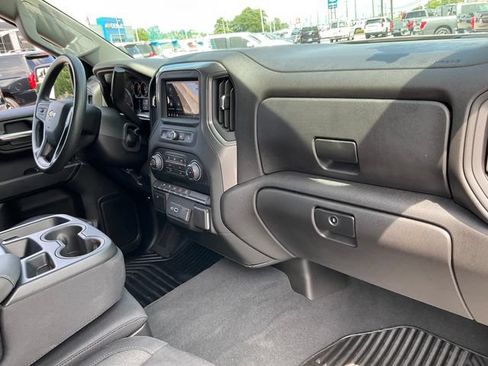 Certified 2026 Chevrolet Silverado 1500 Custom w/ Turbomax Blackout Package AWD/4WD image 19