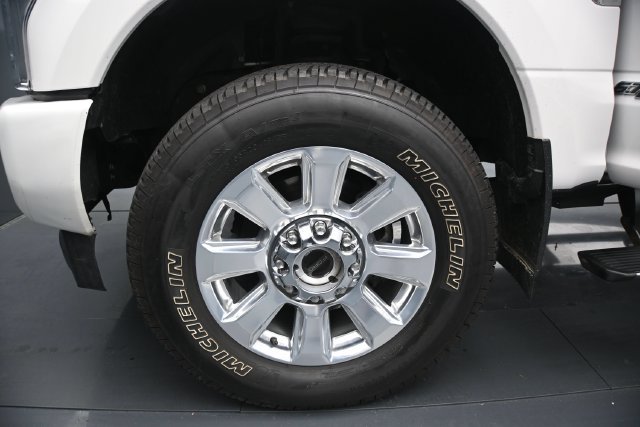 Used 2019 Ford F350 Platinum w/ Platinum Ultimate Package AWD/4WD image 27