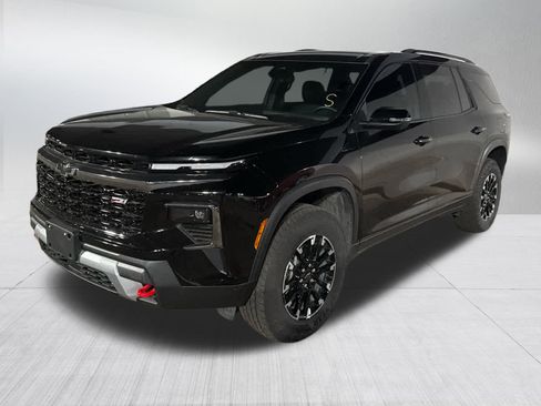 Certified 2025 Chevrolet Traverse Z71 image 3