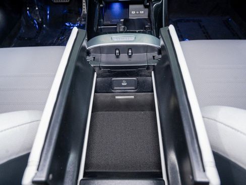 New 2026 Mercedes-Benz C 300 Sedan image 20