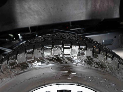 Certified 2025 Toyota Tacoma TRD Off-Road w/ TRD Off Road Premium Package image 29