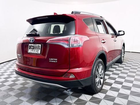 Certified 2018 Toyota RAV4 Limited w/ Advanced Technology Package image 23