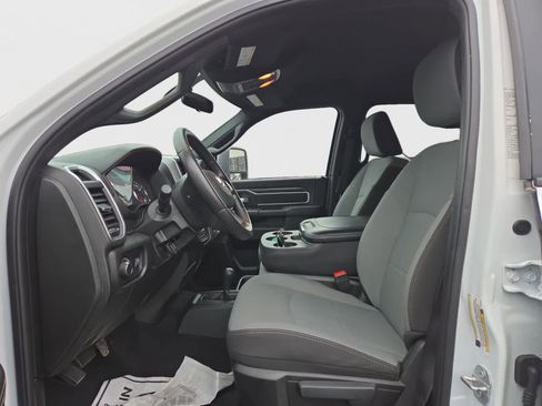 Used 2024 RAM 3500 SLT w/ Quick Order Package 2YG SLT image 13