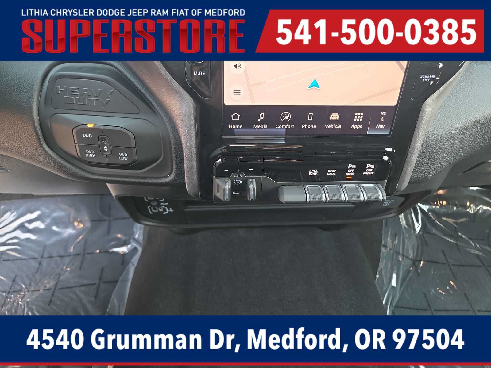New 2026 RAM 3500 Laramie AWD/4WD image 25