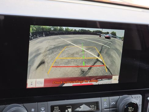 Certified 2024 Toyota Grand Highlander XLE image 23