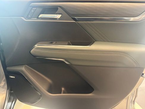 New 2026 GMC Acadia AT4 w/ LPO, Floor Liner Package image 12