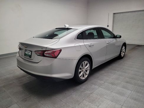 Used 2022 Chevrolet Malibu LT FWD image 9