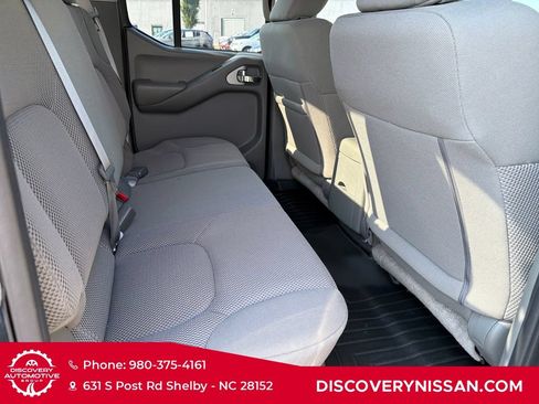 Certified 2021 Nissan Frontier SV RWD image 37