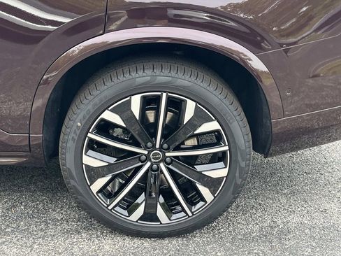 New 2026 Volvo XC90 T8 Ultra w/ Protection Package Premier AWD/4WD image 11