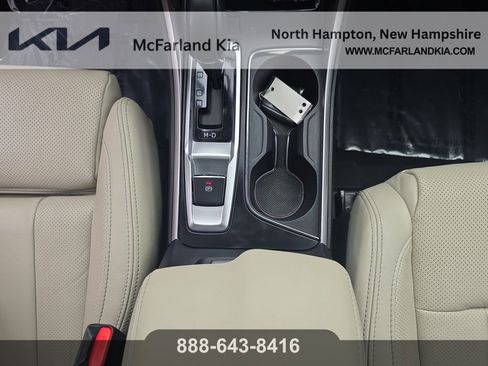 Used 2022 Subaru Ascent Limited w/ Technology Package image 20