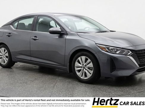 Used 2025 Nissan Sentra S image 1
