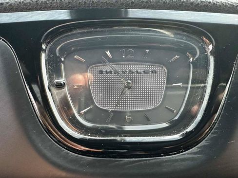Used 2022 Chrysler 300 S RWD image 19