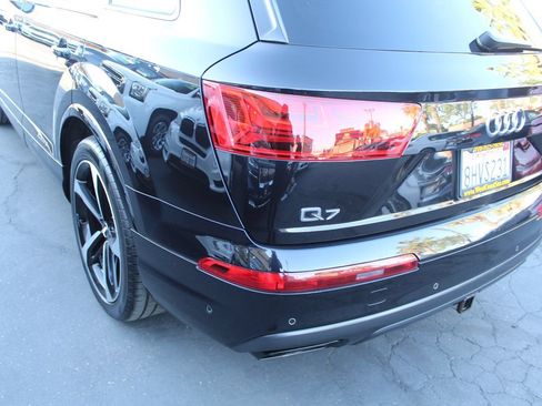 Used 2019 Audi Q7 3.0T Prestige AWD/4WD image 16
